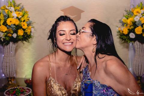 Feevale; Formatura; Fotografo de Formatura; Universidade Feevale; Novo Hamburgo; São Leopoldo; Colação de grau; Unisinos; Direito; Fotografia de Formatura; Uninter; Prova de Toga; Marketing; Medicina; Administração;'