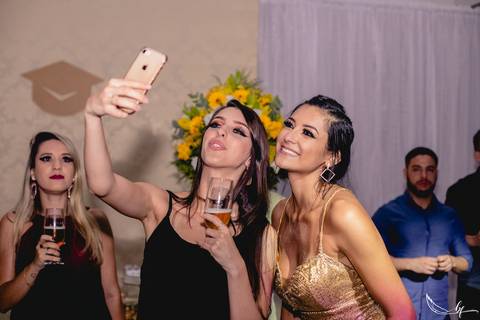Feevale; Formatura; Fotografo de Formatura; Universidade Feevale; Novo Hamburgo; São Leopoldo; Colação de grau; Unisinos; Direito; Fotografia de Formatura; Uninter; Prova de Toga; Marketing; Medicina; Administração;'