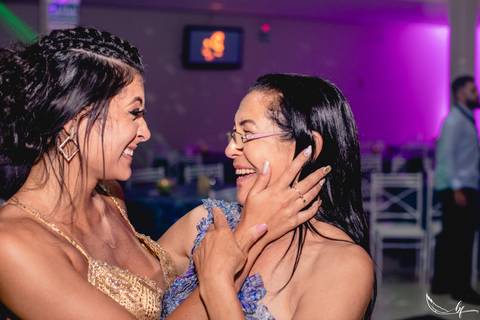Feevale; Formatura; Fotografo de Formatura; Universidade Feevale; Novo Hamburgo; São Leopoldo; Colação de grau; Unisinos; Direito; Fotografia de Formatura; Uninter; Prova de Toga; Marketing; Medicina; Administração;'