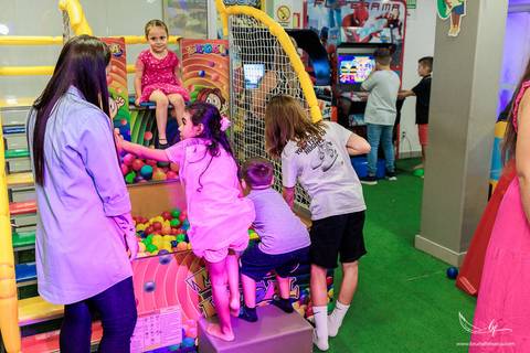 Aniversário infantil; Mig Eventos; Aniversário de criança; Fotografia infantil; Fotografia de família; São Leopoldo;  Casa de festa de são leopoldo; Fotografo infantil são leopoldo; Festança Kids; Fotografo de Canoas; Festejar; ForKids;'
