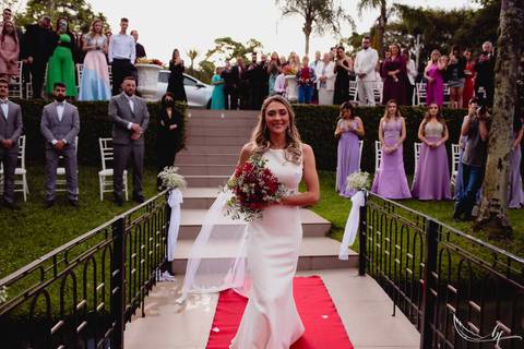 Maquiagem; Making of; Noiva; Noivo; Pré Wedding; Street Wedding; Celina Munhoz; Adriana Kruger; Manu Garcia; Camarim Madri; Wandering Wedding; São Francisco de Paula; Fotografia de Casal; Fotografia de Casamento; Pré Wedding; São Leopoldo; Belo Horizonte;'