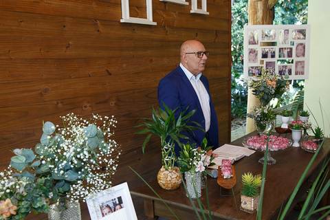 '