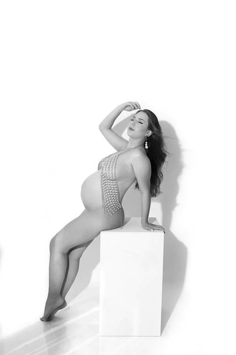 Ensaio Gestante Clean - Vanessa Durazzo - Fotógrafa de Gestantes e Newborn em Osasco, Barueri, Carapicuíba e Região'