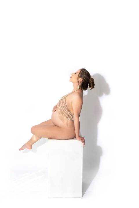 Ensaio Gestante Clean - Vanessa Durazzo - Fotógrafa de Gestantes e Newborn em Osasco, Barueri, Carapicuíba e Região'