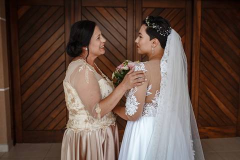 Casamento - Wedding Day - Vestido de Noiva - Noivo - Alianças - Buque'