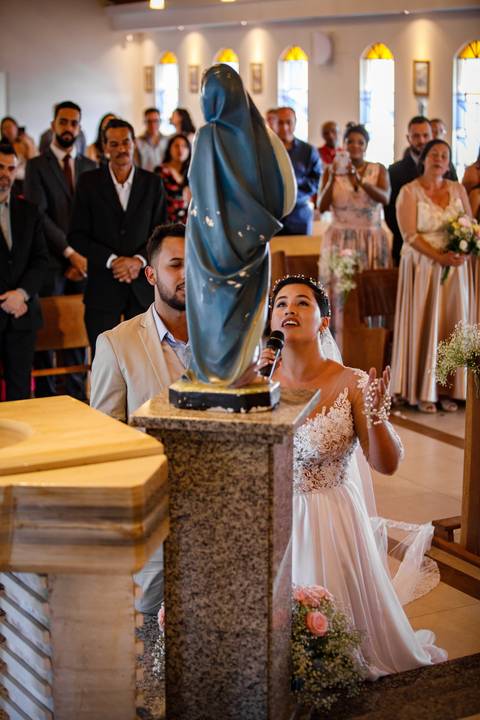 Casamento - Wedding Day - Vestido de Noiva - Noivo - Alianças - Buque'