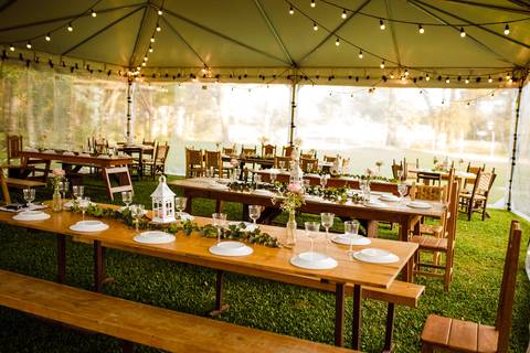 Casamento - Wedding Day - Vestido de Noiva - Noivo - Alianças - Buque'
