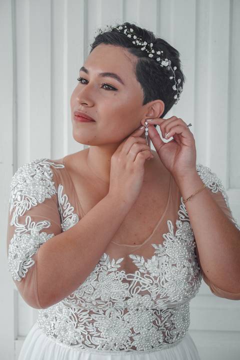 Casamento - Wedding Day - Vestido de Noiva - Noivo - Alianças - Buque'