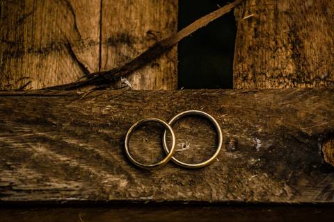 Casamento - Wedding Day - Vestido de Noiva - Noivo - Alianças - Buque'