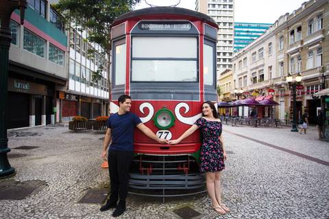 Ensaio Casal Curitiba - Centro de Curitiba - Noiva - Pre Wedding - Bondinho'