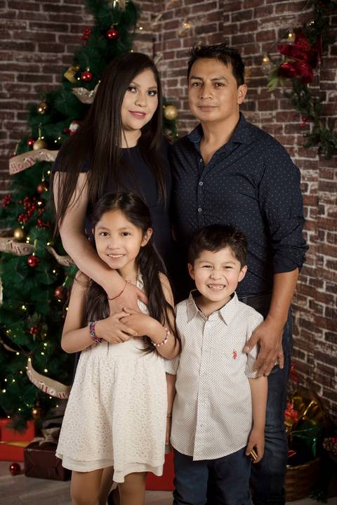 sesiones familiares la paz bolivia, fotografia familia, fotografo de familia la paz bolivia, sesiones navideñas, mini sesiones, navidad 2022'