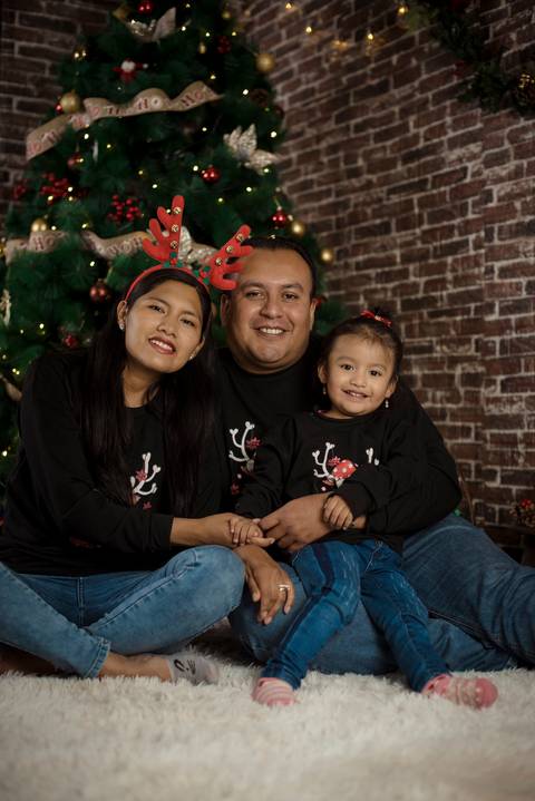 sesiones familiares la paz bolivia, fotografia familia, fotografo de familia la paz bolivia, sesiones navideñas, mini sesiones, navidad 2022'