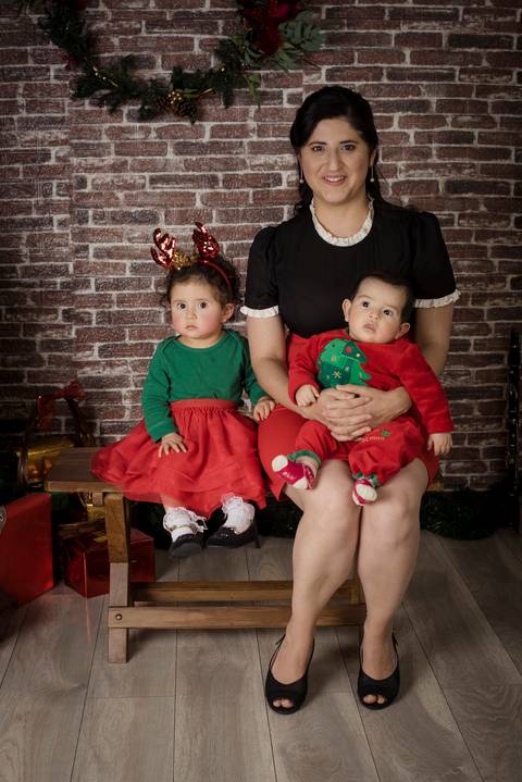 sesiones familiares la paz bolivia, fotografia familia, fotografo de familia la paz bolivia, sesiones navideñas, mini sesiones, navidad 2022'