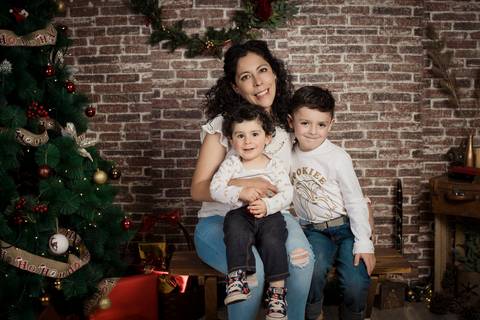 sesiones familiares la paz bolivia, fotografia familia, fotografo de familia la paz bolivia, sesiones navideñas, mini sesiones, navidad 2022'