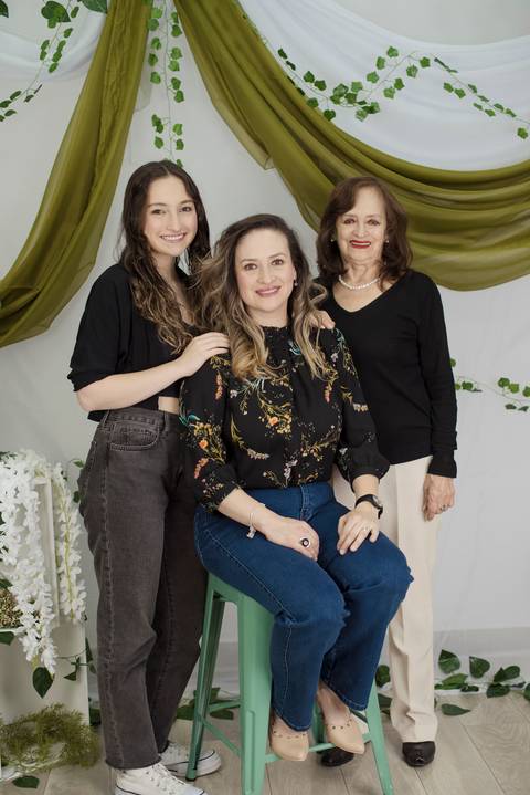 Fotografía de familia, fotografo de familias La Paz Bolivia, dia de la madre , mini sesiones '