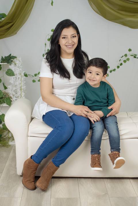 Fotografía de familia, fotografo de familias La Paz Bolivia, dia de la madre , mini sesiones '