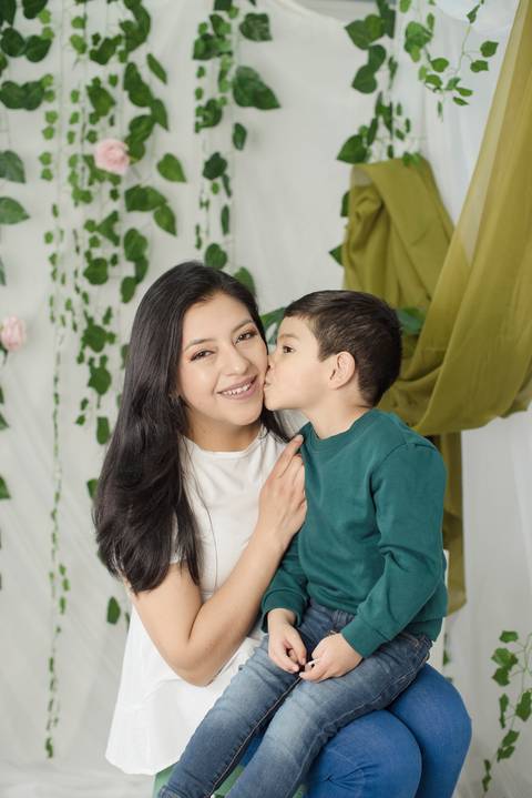 Fotografía de familia, fotografo de familias La Paz Bolivia, dia de la madre , mini sesiones '