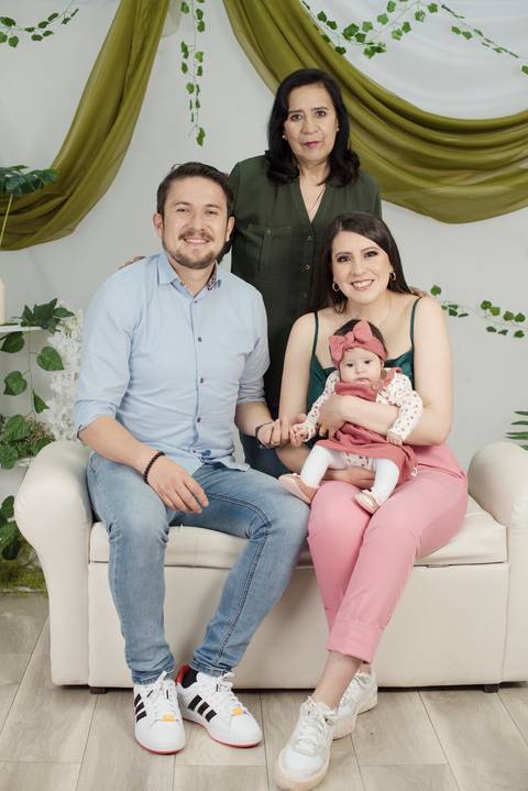 Fotografía de familia, fotografo de familias La Paz Bolivia, dia de la madre , mini sesiones '