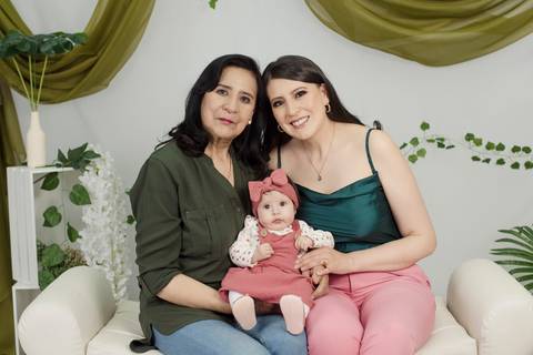 Fotografía de familia, fotografo de familias La Paz Bolivia, dia de la madre , mini sesiones '