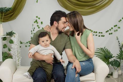 Fotografía de familia, fotografo de familias La Paz Bolivia, dia de la madre , mini sesiones '