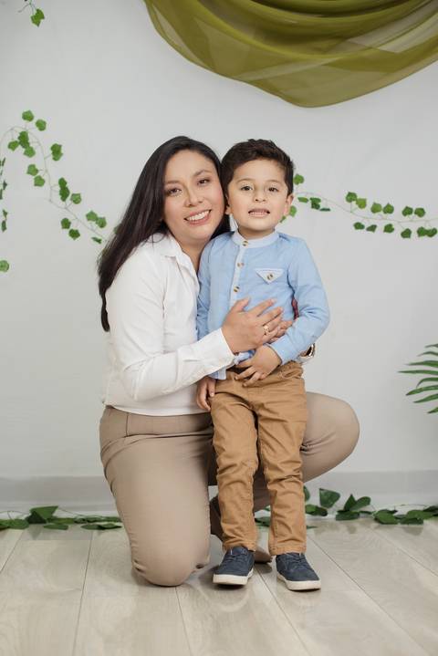 Fotografía de familia, fotografo de familias La Paz Bolivia, dia de la madre , mini sesiones '