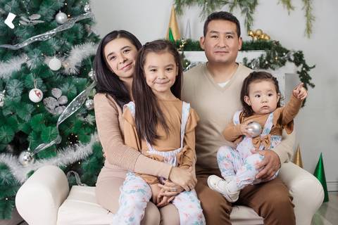 fotografía de navidad, fotografo de familias la paz bolivia, familia boliviana , navidad, mini sesiones navideñas, fotos navideñas'