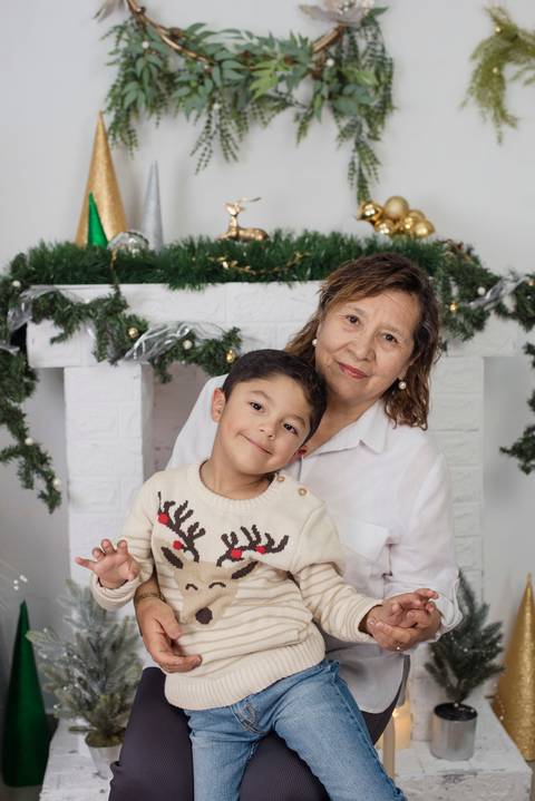 fotografía de navidad, fotografo de familias la paz bolivia, familia boliviana , navidad, mini sesiones navideñas, fotos navideñas'