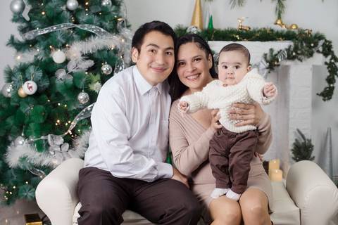 fotografía de navidad, fotografo de familias la paz bolivia, familia boliviana , navidad, mini sesiones navideñas, fotos navideñas'