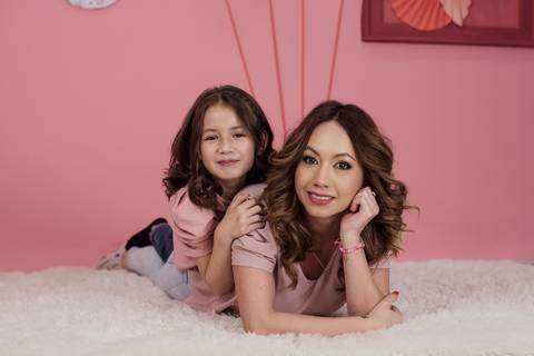 mini sesiones de fotografía, dia de la madre, sesiones familiares, fotografo de familias La Paz Bolivia , Pkl Fotografía '