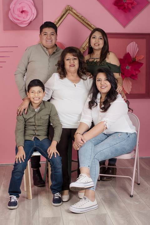 mini sesiones de fotografía, dia de la madre, sesiones familiares, fotografo de familias La Paz Bolivia , Pkl Fotografía '