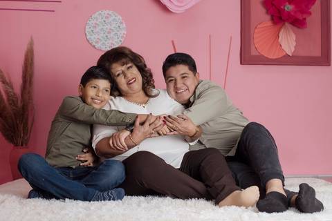 mini sesiones de fotografía, dia de la madre, sesiones familiares, fotografo de familias La Paz Bolivia , Pkl Fotografía '