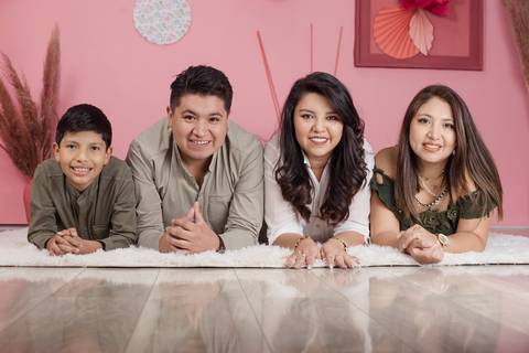 mini sesiones de fotografía, dia de la madre, sesiones familiares, fotografo de familias La Paz Bolivia , Pkl Fotografía '