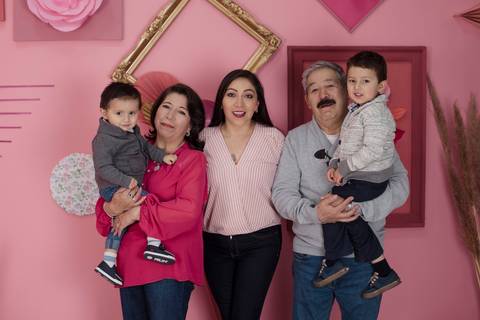 mini sesiones de fotografía, dia de la madre, sesiones familiares, fotografo de familias La Paz Bolivia , Pkl Fotografía '