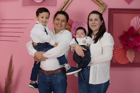 mini sesiones de fotografía, dia de la madre, sesiones familiares, fotografo de familias La Paz Bolivia , Pkl Fotografía '