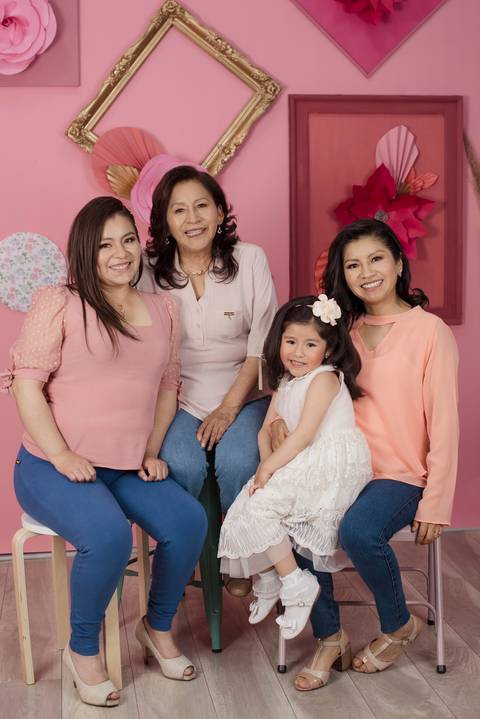 mini sesiones de fotografía, dia de la madre, sesiones familiares, fotografo de familias La Paz Bolivia , Pkl Fotografía '