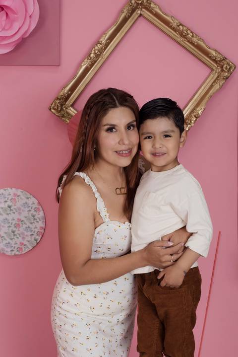 mini sesiones de fotografía, dia de la madre, sesiones familiares, fotografo de familias La Paz Bolivia , Pkl Fotografía '