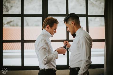 getting ready Boda , Fotografia de bodas La Paz Bolivia Gay Wedding Hotel dm andino'