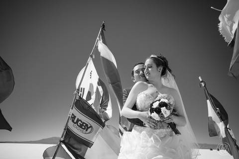 wedding photographer bolivia , Uyuni Salt Flats Photoshoot , Salar de uyuni bolivia Fotografia de bodas '