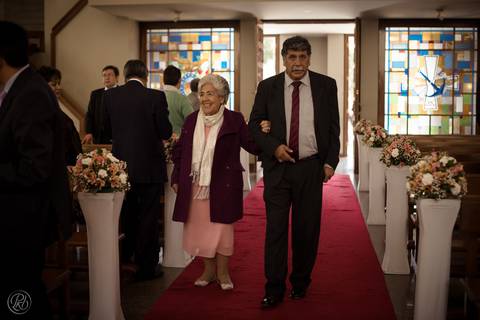 Fotografia de bodas La Paz Bolivia, ceremonia catolica, catedral castrense'