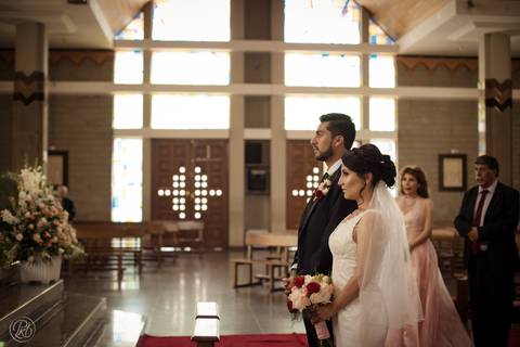 Fotografia de bodas La Paz Bolivia, ceremonia catolica, catedral castrense'