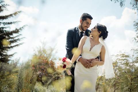 Fotografia de bodas La Paz Bolivia, boda de dia, jardin, sesion de novios, fotografo de bodas '