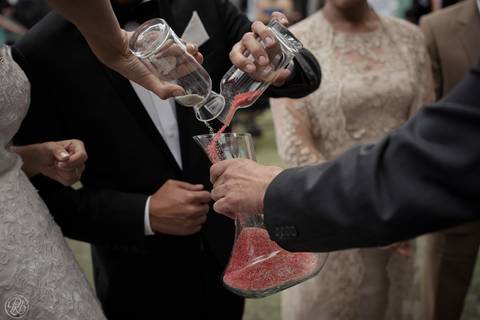 Boda en jardin, La  Paz, Bolivia, novios, ceremonia, boda cristiana, rio abajo, valencia'