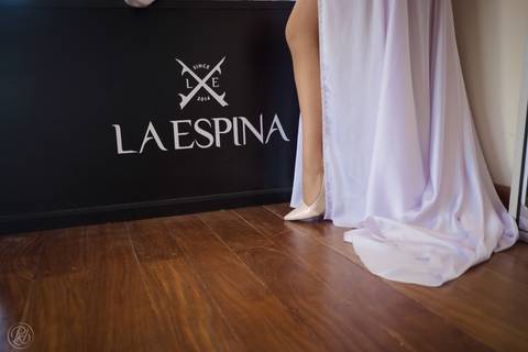 Pkl Fotografía, Boda de día, arreglos de la novia, vestido de novia, La espina La PAz Bolivia'