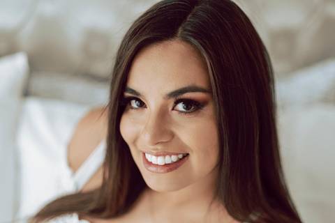 fotografia profesional de maternidad, embarazo, sesion de fotos en casa, la paz bolivia, fotografa de familia la paz bolivia, pkl fotografia'