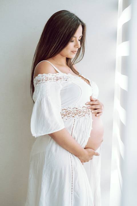 fotografia profesional de maternidad, embarazo, sesion de fotos en casa, la paz bolivia, fotografa de familia la paz bolivia, pkl fotografia'