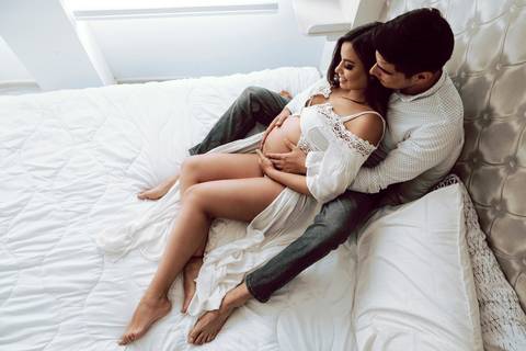 fotografia profesional de maternidad, embarazo, sesion de fotos en casa, la paz bolivia, fotografa de familia la paz bolivia, pkl fotografia'