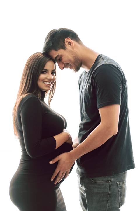 fotografia profesional de maternidad, embarazo, sesion de fotos en casa, la paz bolivia, fotografa de familia la paz bolivia, pkl fotografia'