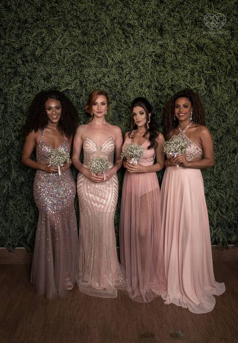 Fotos editoriais de moda para loja de trajes para festas sociais femininos fotos com modelos feitas pela fotografa premiada nayara andrade'