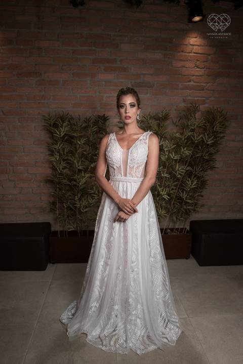 Fotos editoriais de moda para loja de trajes para festas sociais femininos fotos com modelos feitas pela fotografa premiada nayara andrade'