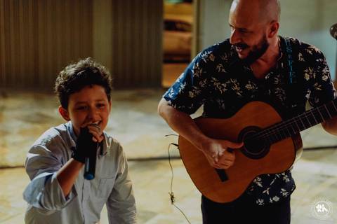 Casamento ao por-do-sol de Virgínia e Sena Jr na Praia do Olho D'água em São Luís'